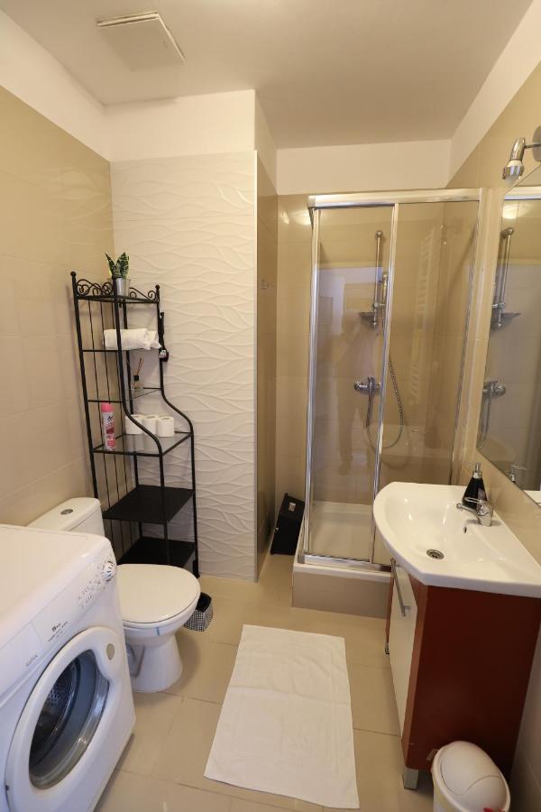 Apartamento Relaxbox Cracovia Exterior foto
